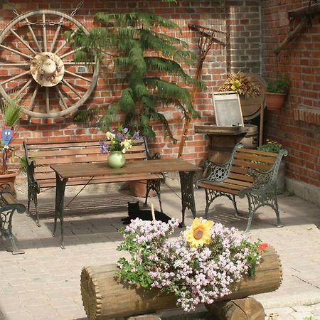 Pension Schuetze Daasdorf am Berge Kültér fotó