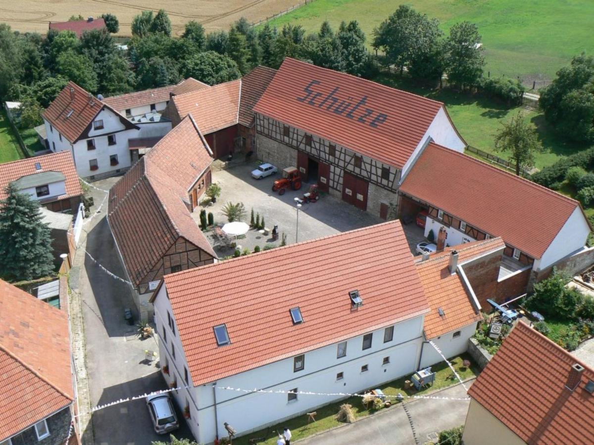 Pension Schuetze Daasdorf am Berge Kültér fotó